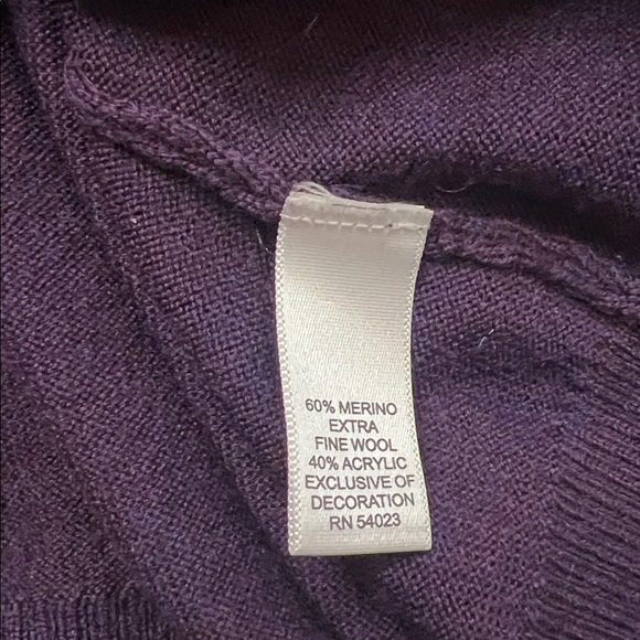 Banana Republic Dark Purple Merino Wool blend L - Picture 7 of 7
